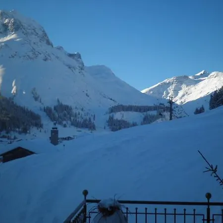 Guest house Hasenfluh Lech am Arlberg