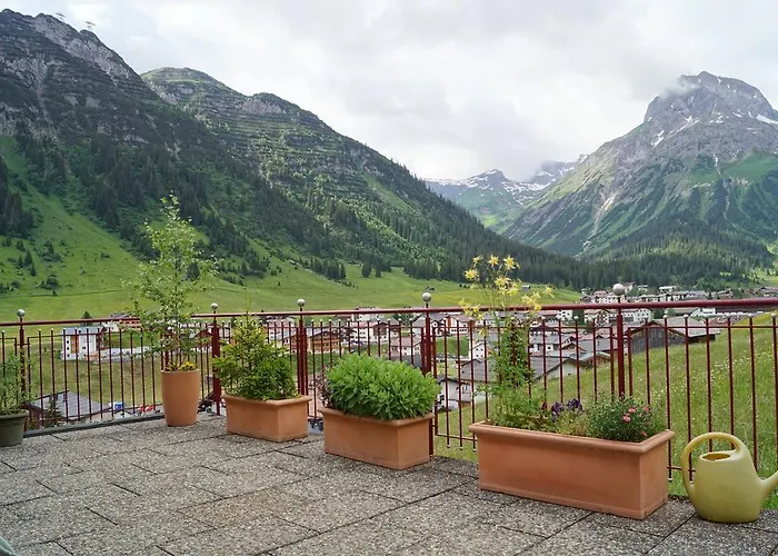 Hasenfluh Guest house Lech am Arlberg